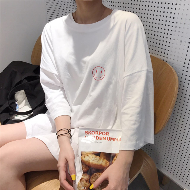 T恤衣服变形了该怎么处理,特别领子口变形要怎么办我们一起来分享(图1) T恤衣服变形了该怎么处理,特别领子口变形要怎么办我们一起来分享(图1)